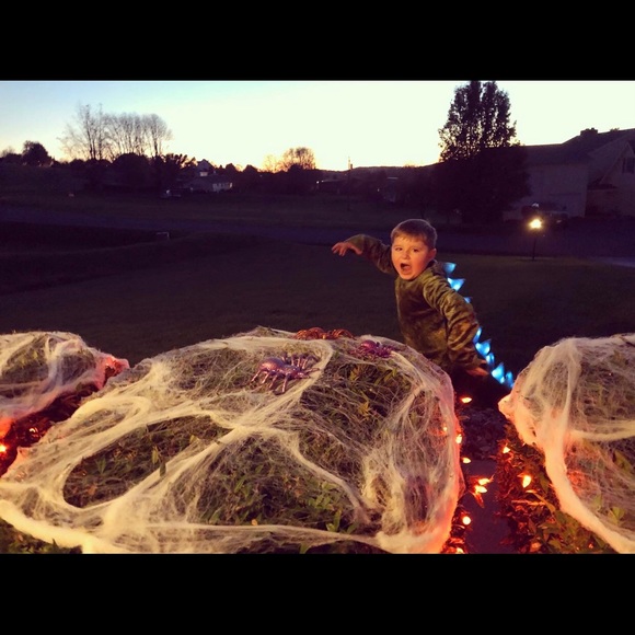 Pottery Barn Kids Light Up T-Rex Halloween Costume - Picture 4 of 4